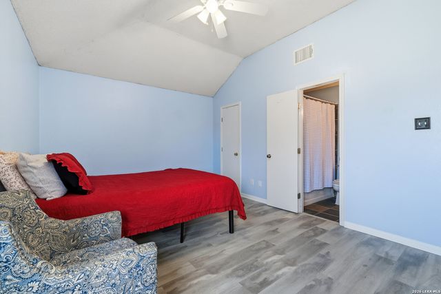 6315 Candlecrest Ct, San Antonio, TX 78244