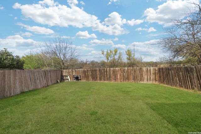 6315 Candlecrest Ct, San Antonio, TX 78244