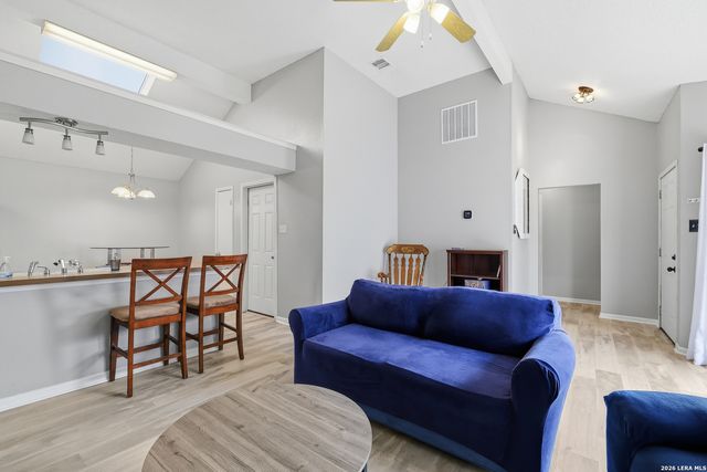 6315 Candlecrest Ct, San Antonio, TX 78244