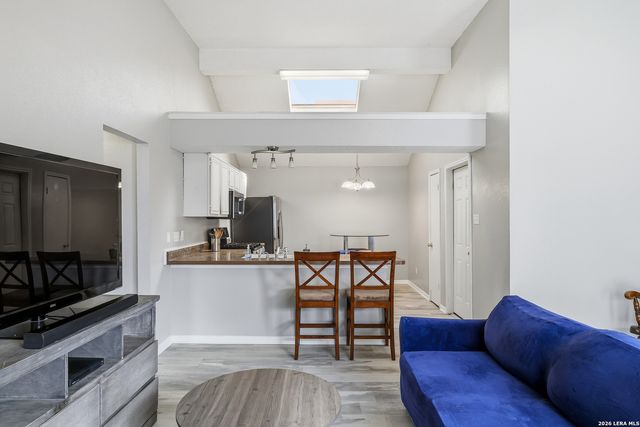 6315 Candlecrest Ct, San Antonio, TX 78244