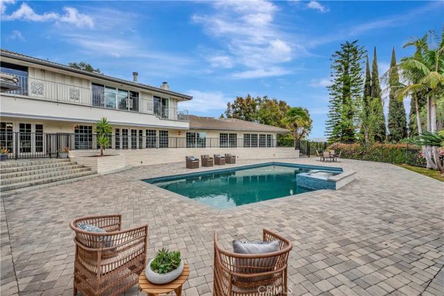 1200 Miramar Drive, Fullerton, CA 92831