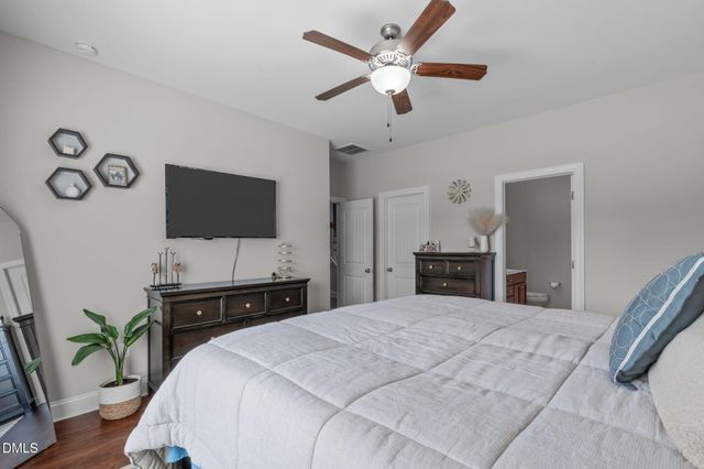 640 Lone Pine Loop, Fuquay Varina, NC 27526