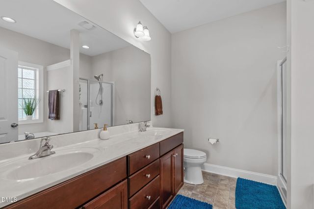 640 Lone Pine Loop, Fuquay Varina, NC 27526