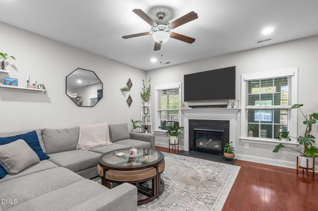 640 Lone Pine Loop, Fuquay Varina, NC 27526