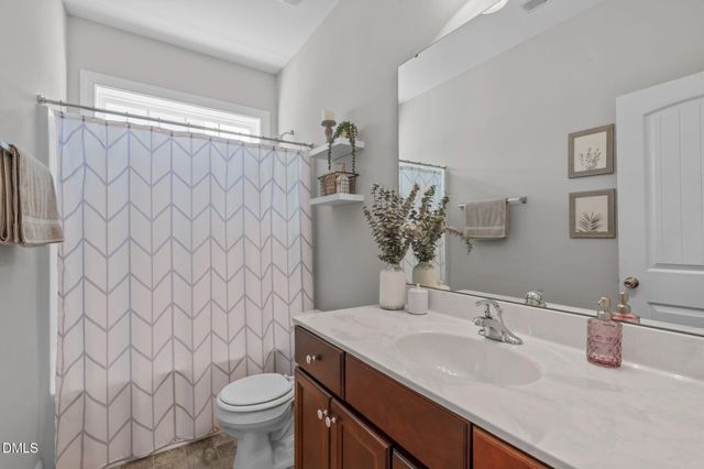 640 Lone Pine Loop, Fuquay Varina, NC 27526