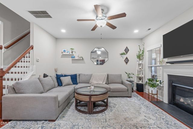 640 Lone Pine Loop, Fuquay Varina, NC 27526