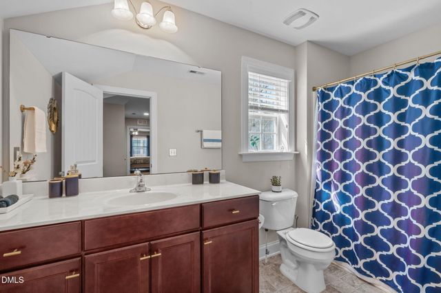 640 Lone Pine Loop, Fuquay Varina, NC 27526