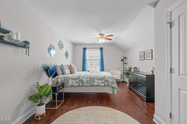 640 Lone Pine Loop, Fuquay Varina, NC 27526