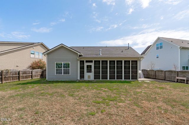 640 Lone Pine Loop, Fuquay Varina, NC 27526