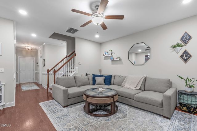 640 Lone Pine Loop, Fuquay Varina, NC 27526