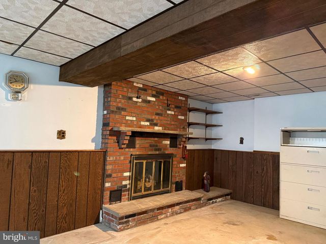 608 BETTY ROSE AVE, Gibbstown, NJ 08027