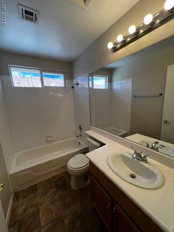 10046 Mesquite Fork Court, Las Vegas, NV 89183