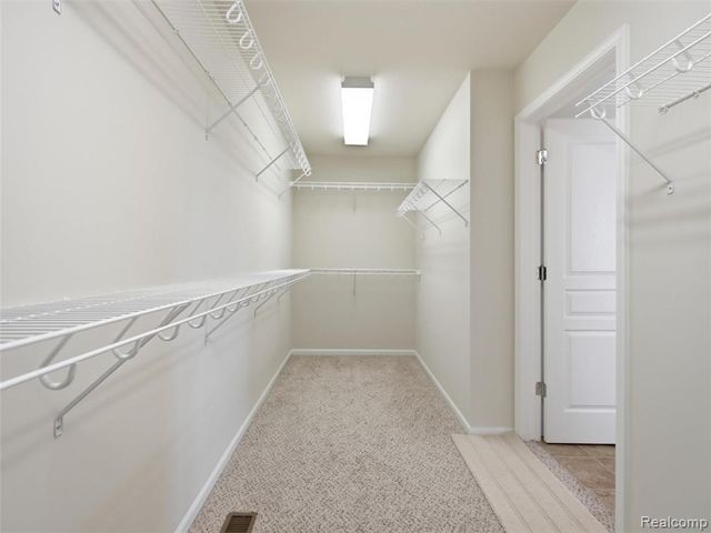 4853 Catalina Drive, Lake Orion, MI 48359