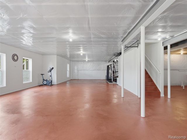 4853 Catalina Drive, Lake Orion, MI 48359