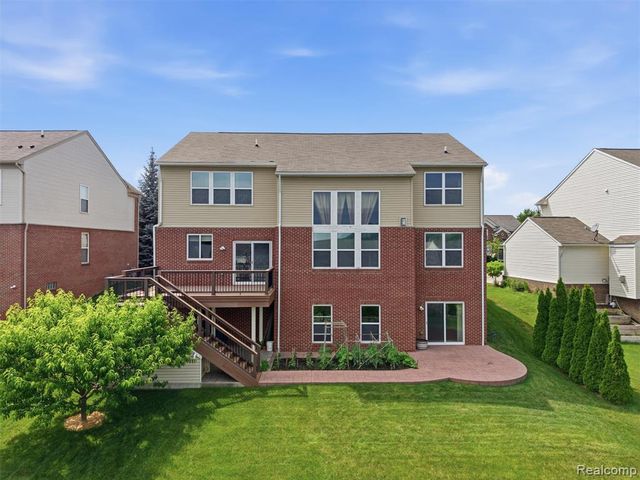 4853 Catalina Drive, Lake Orion, MI 48359