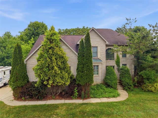 106 Conestoga Drive, Peters Twp, PA 15367