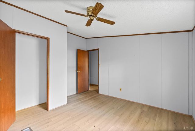 2213 Rabat Road, Nathalie, VA 24577