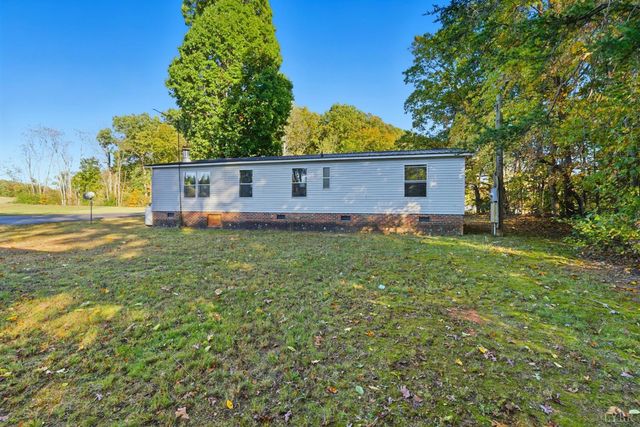 2213 Rabat Road, Nathalie, VA 24577