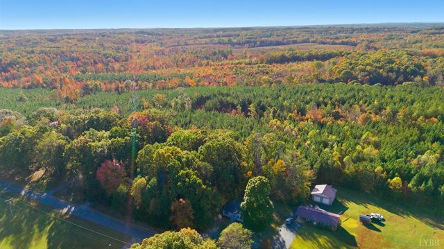 2213 Rabat Road, Nathalie, VA 24577