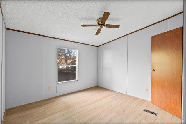 2213 Rabat Road, Nathalie, VA 24577