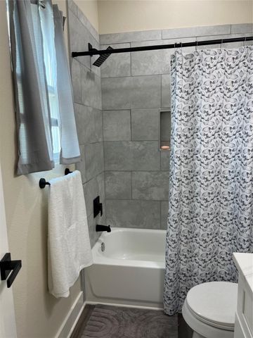 9441 Radio Road B, Houston, TX 77075