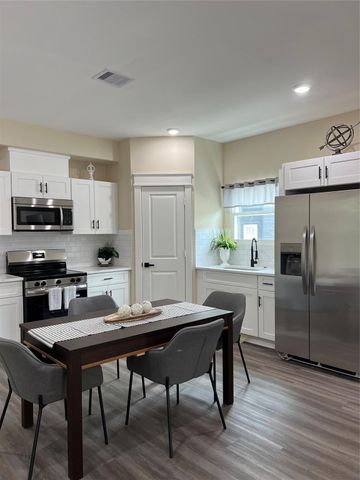 9441 Radio Road B, Houston, TX 77075