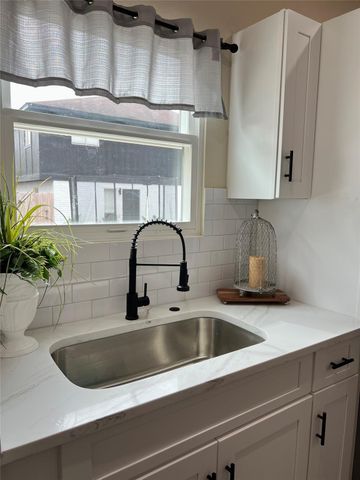 9441 Radio Road B, Houston, TX 77075