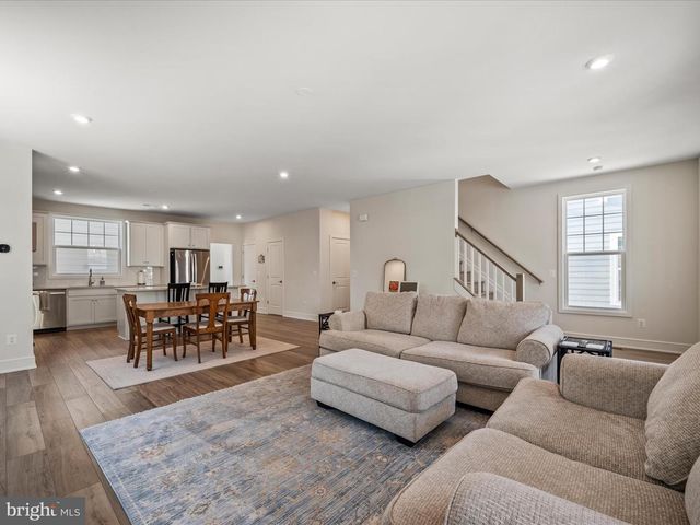 6052 COBBLESTONE CT, Marshall, VA 20115