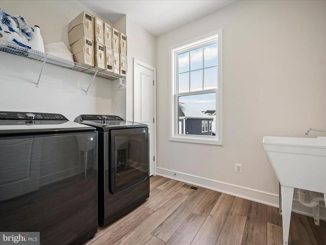 6052 COBBLESTONE CT, Marshall, VA 20115