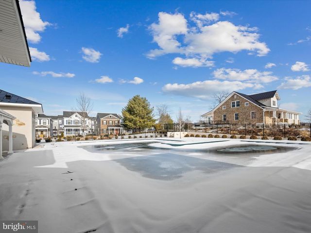 6052 COBBLESTONE CT, Marshall, VA 20115