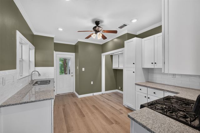 286 Carrollton Avenue, Shreveport, LA 71105
