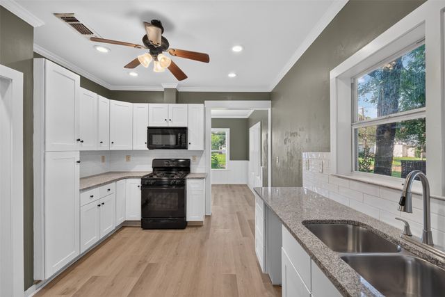 286 Carrollton Avenue, Shreveport, LA 71105