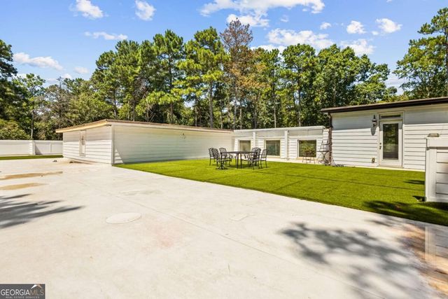 6409 Snelling Mill Road, Flowery Branch, GA 30542