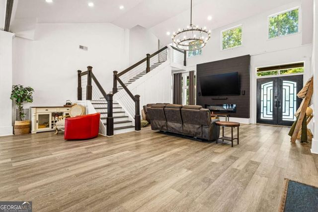 6409 Snelling Mill Road, Flowery Branch, GA 30542