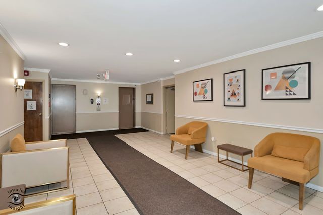5506 Lincoln Avenue A521, Morton Grove, IL 60053