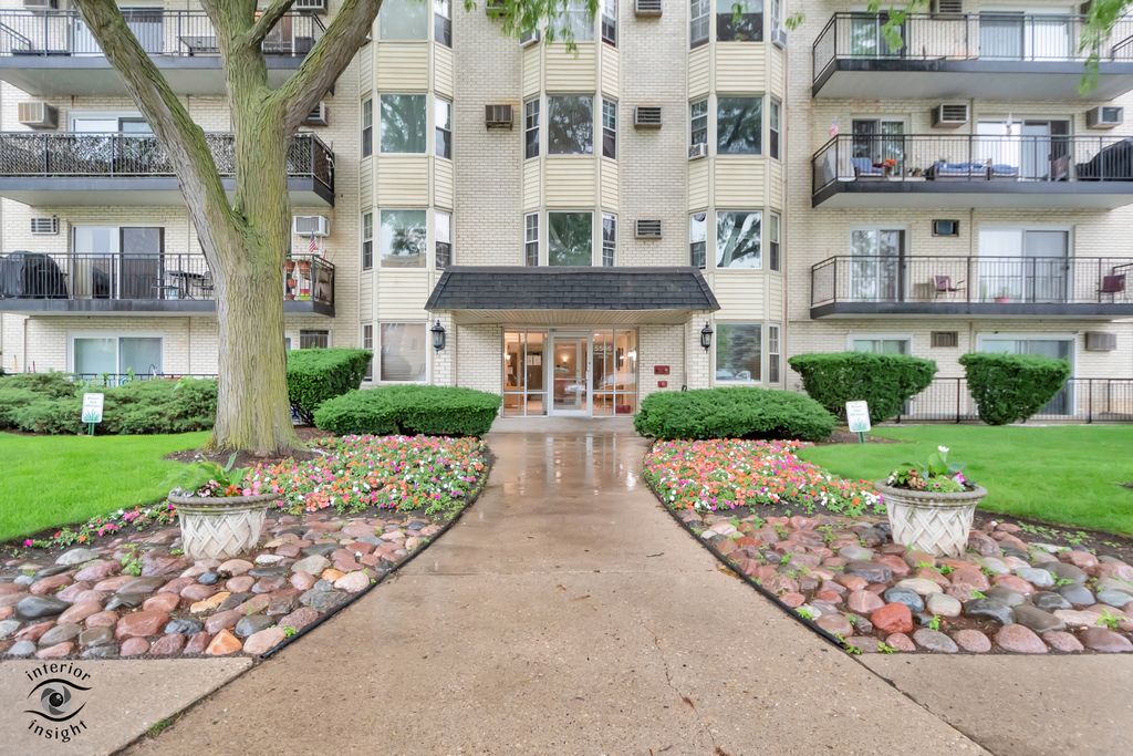 5506 Lincoln Avenue A521, Morton Grove, IL 60053