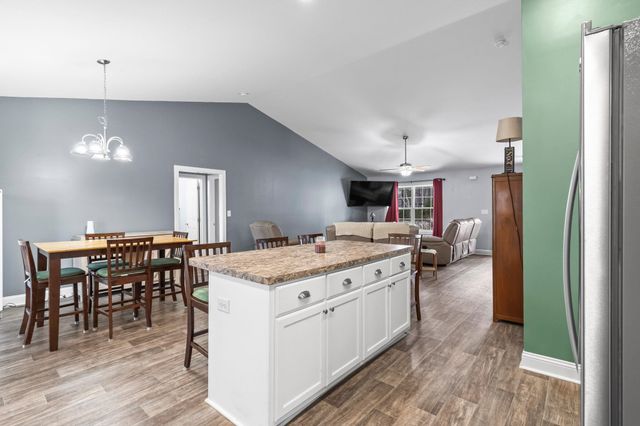 905 Futrell St., Loris, SC 29569