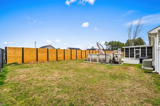 905 Futrell St., Loris, SC 29569