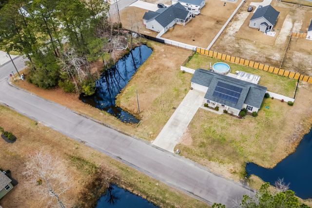 905 Futrell St., Loris, SC 29569