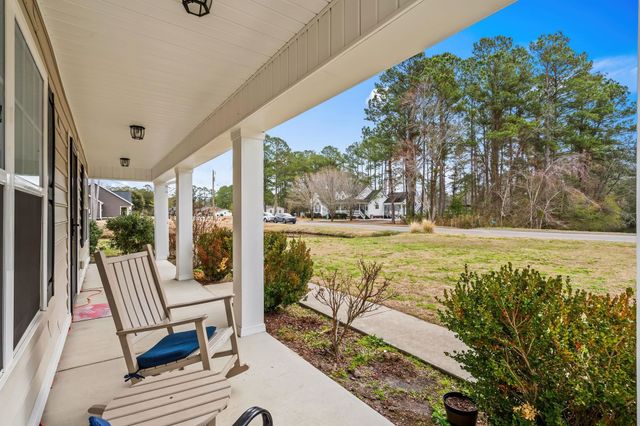 905 Futrell St., Loris, SC 29569