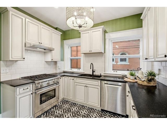 1660 Race St, Denver, CO 80206