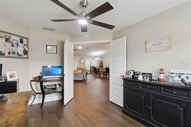 447 LAKE VISTA DRIVE, Auburndale, FL 33823