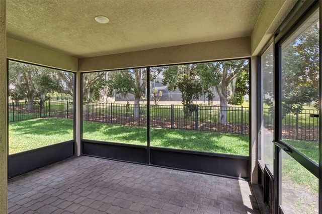 447 LAKE VISTA DRIVE, Auburndale, FL 33823