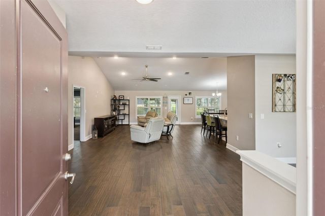 447 LAKE VISTA DRIVE, Auburndale, FL 33823