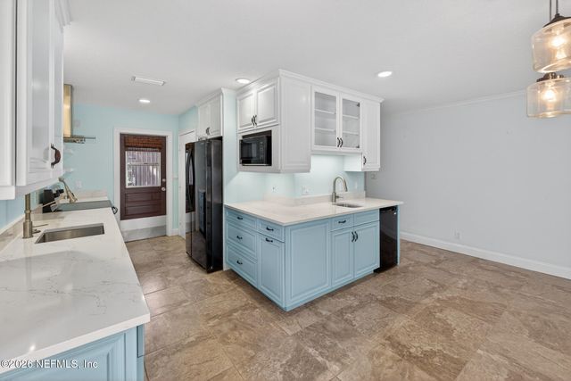 3301 SEA MARSH Road, Fernandina Beach, FL 32034