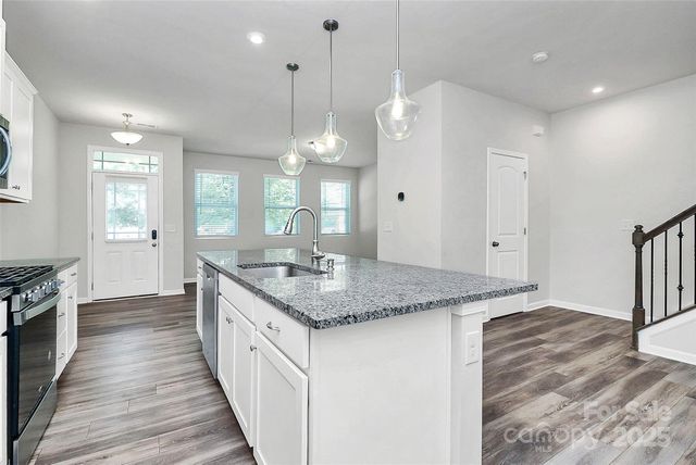 4113 Galloway Park Drive, Charlotte, NC 28262