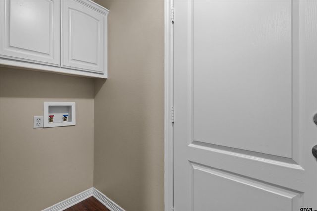 3121 Vineyard Ave., Tyler, TX 75701