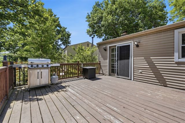 138 Hunting Creek Road, North Strabane, PA 15317