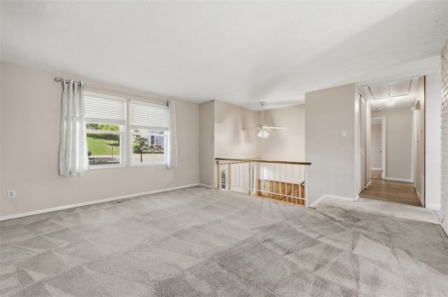 138 Hunting Creek Road, North Strabane, PA 15317