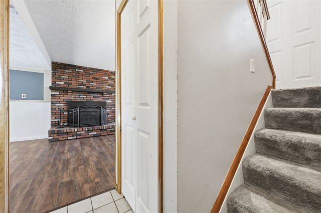 138 Hunting Creek Road, North Strabane, PA 15317